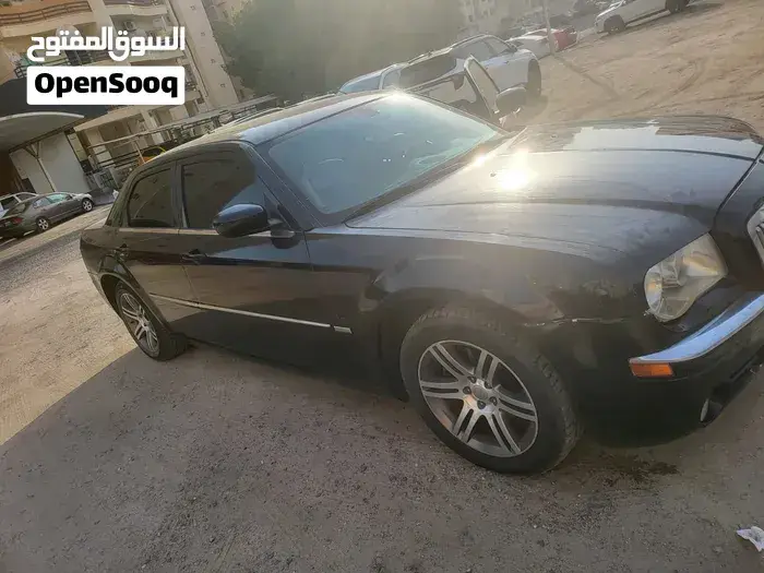 Chrysler 300 2008 photo 2