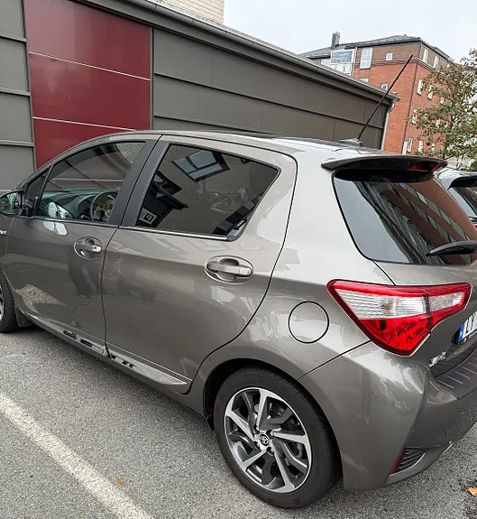 Toyota Yaris 2018 photo 3