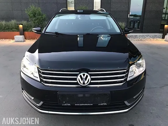 Volkswagen Passat 2014 photo 2
