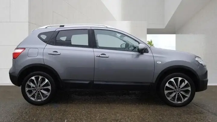 Nissan Qashqai 2013 photo 4