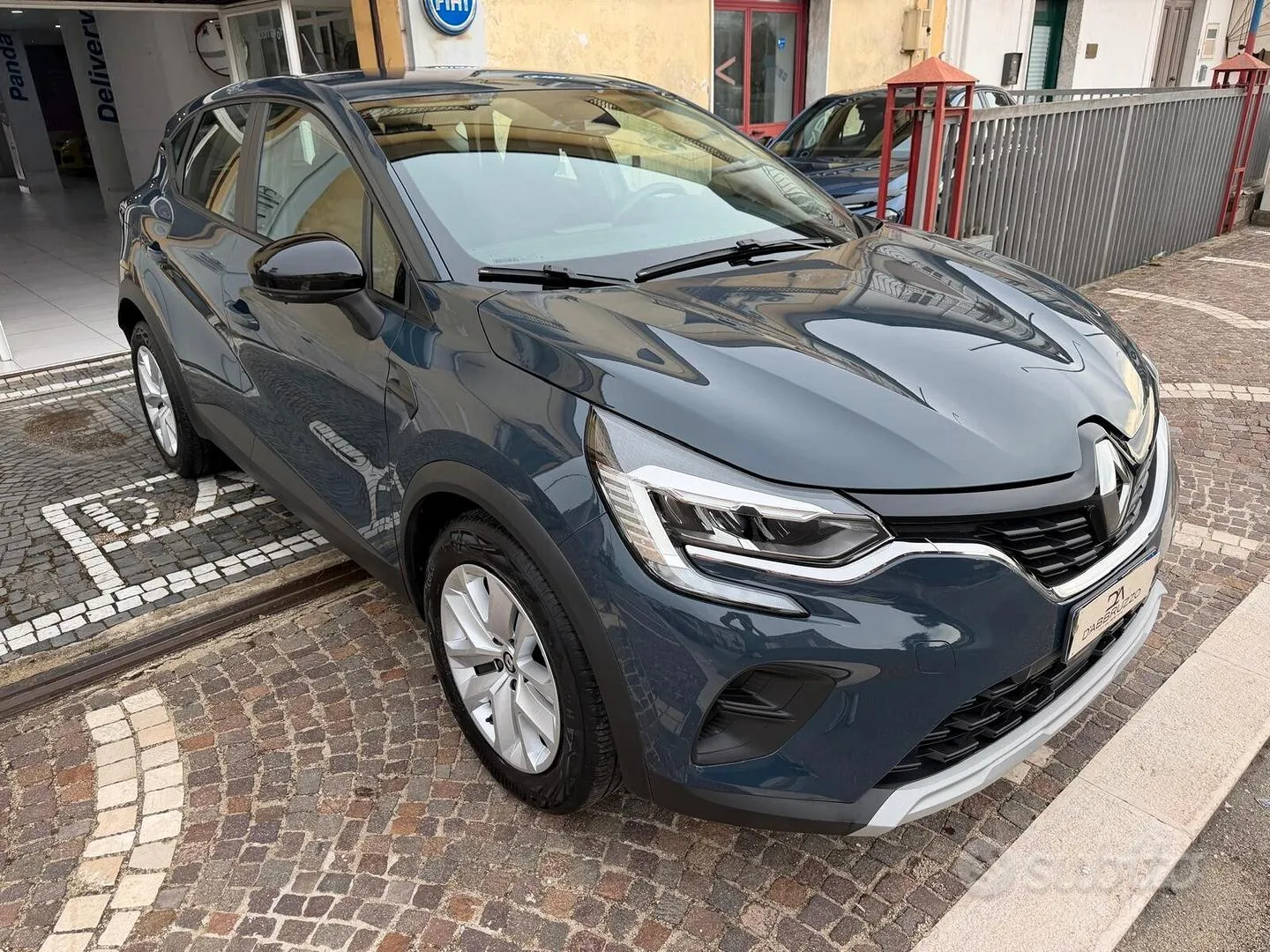 Renault Captur 2023 photo 5