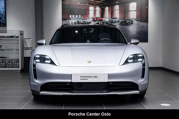 Porsche Taycan 2023 photo 4