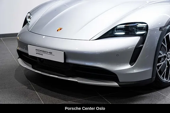 Porsche Taycan 2023 photo 2