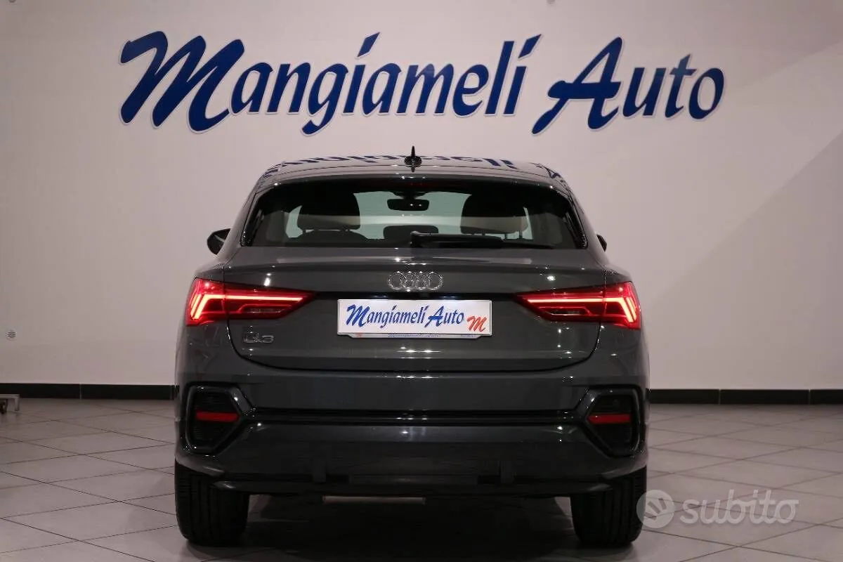Audi Q3 2022 photo 5