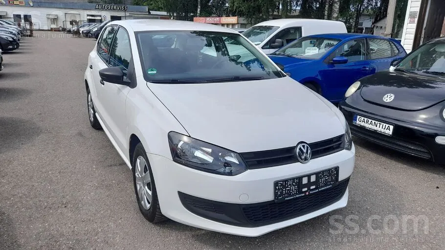 Volkswagen Polo 2013 photo 2