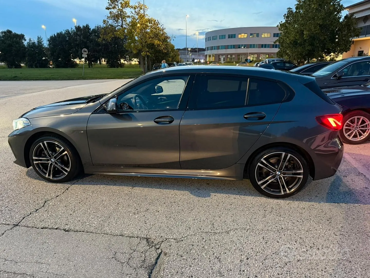 BMW 118I 2021 photo 4