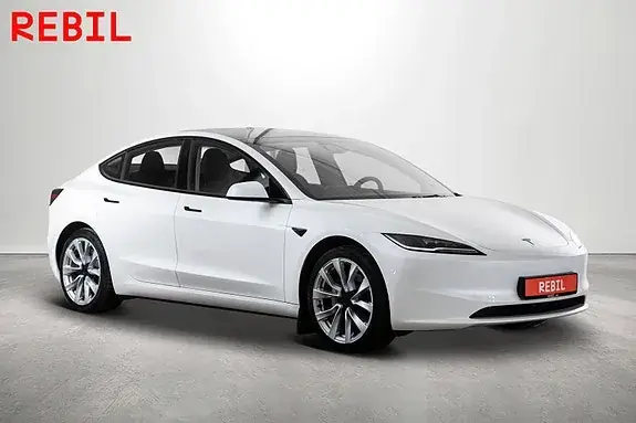Tesla Model 3 2026 photo 4