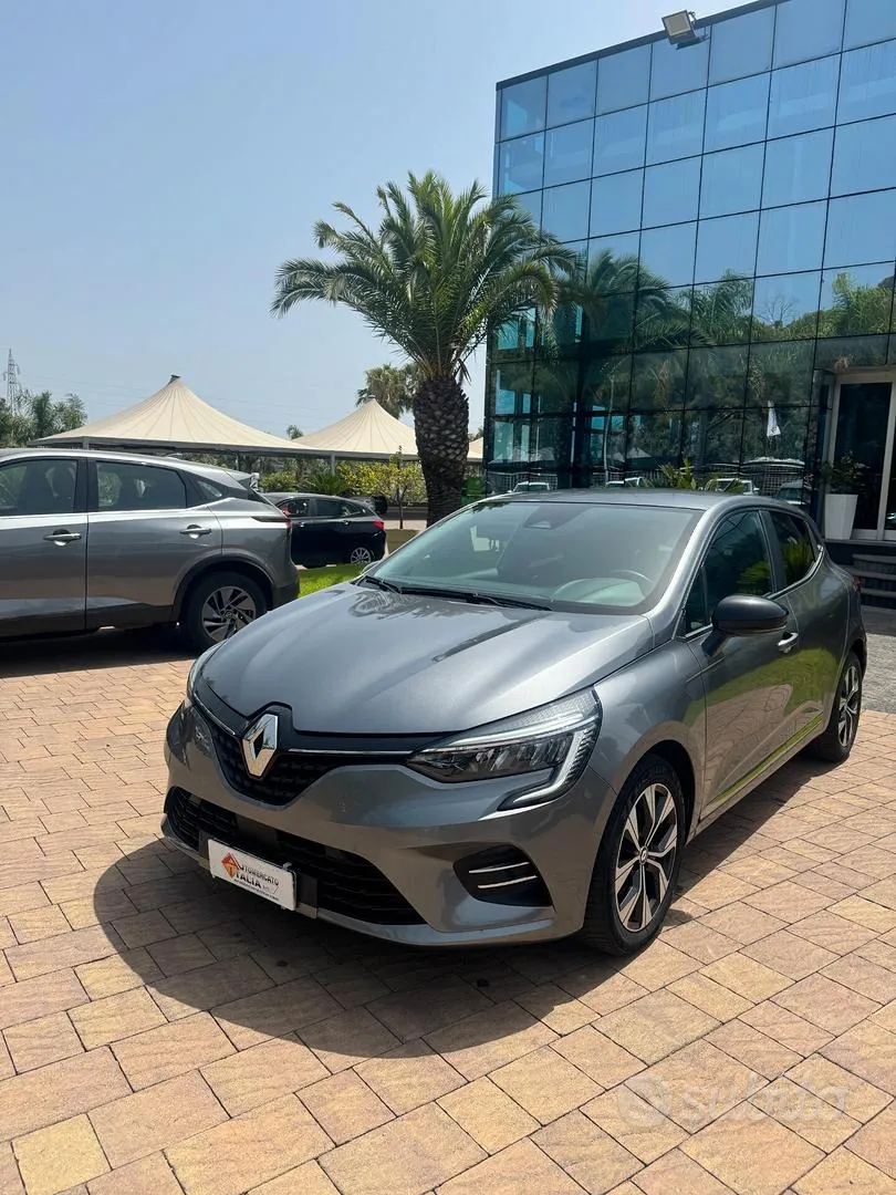 Renault Clio 2023 photo 5