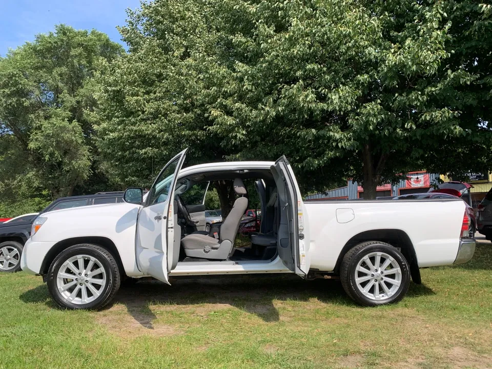 Toyota Tacoma 2015 photo 4