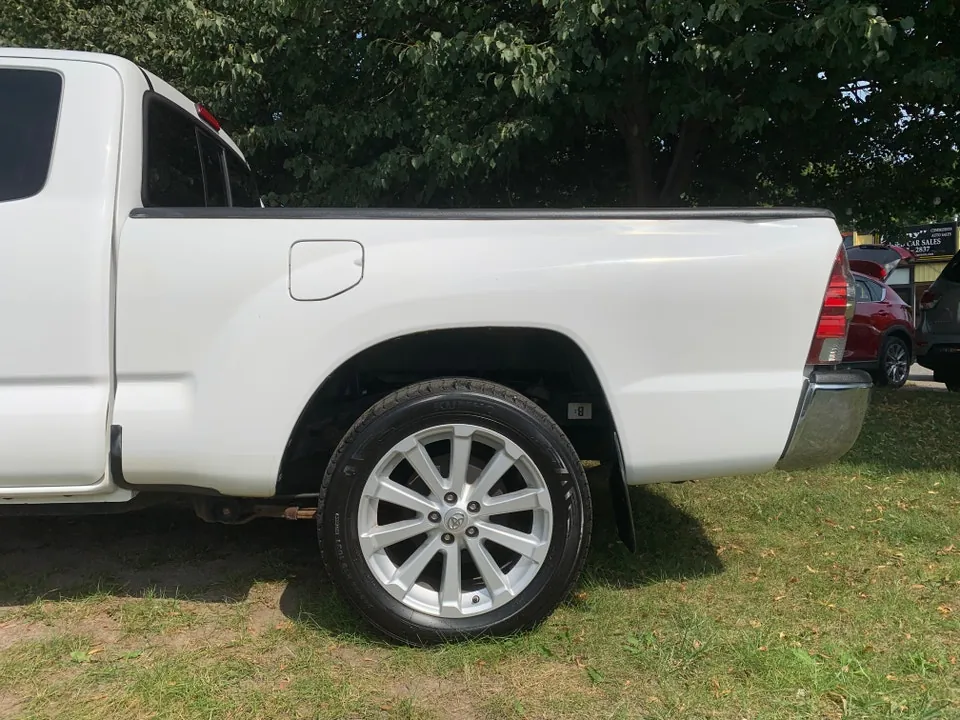 Toyota Tacoma 2015 photo 5