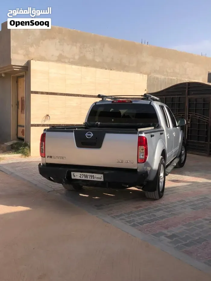 Nissan Frontier