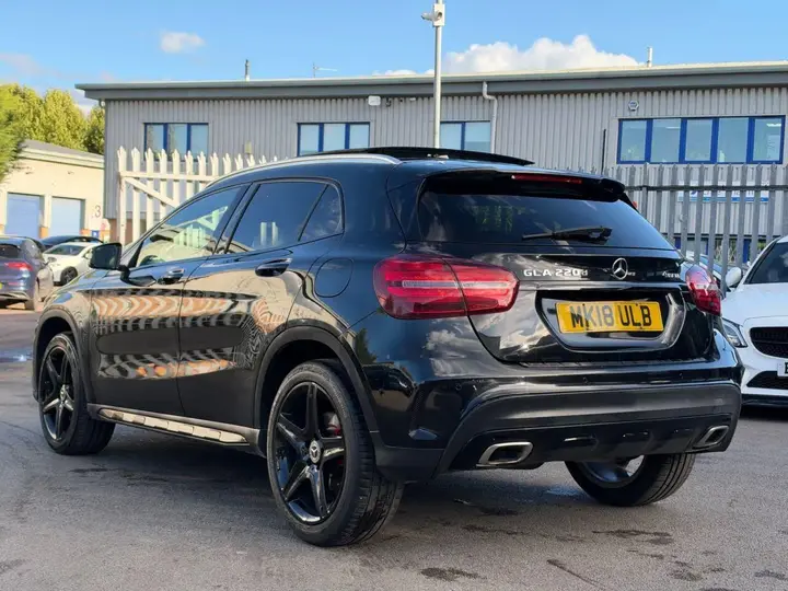 Mercedes-Benz Gla 2018 photo 3