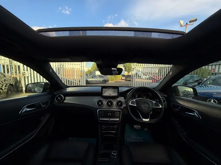 Mercedes-Benz Gla 2018 photo 2