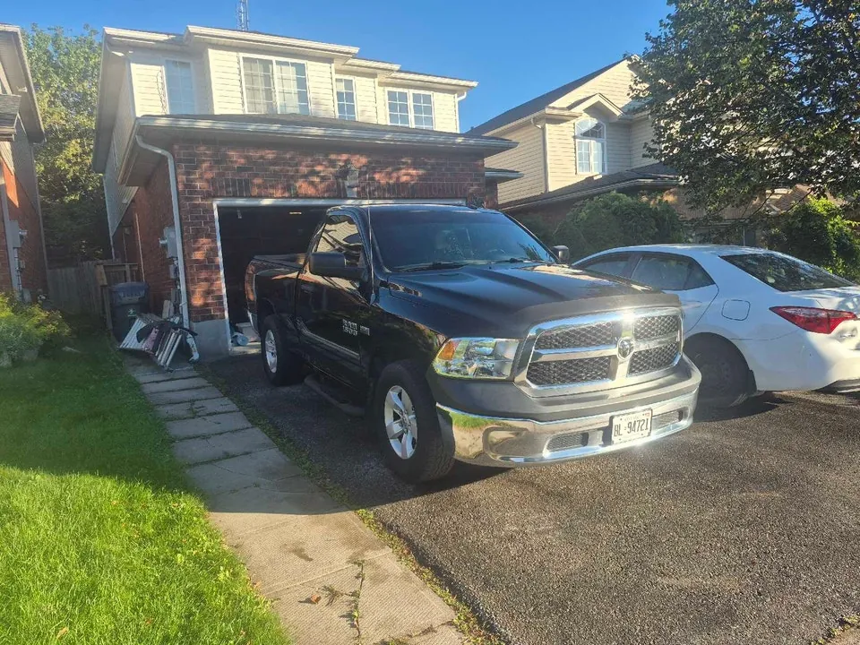 Dodge Ram 1500 2014 photo 2