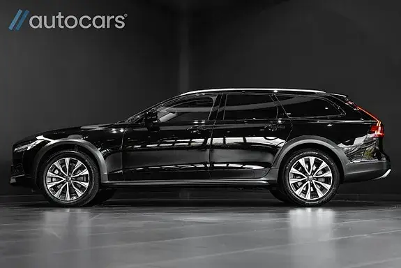 Volvo V90 Cross Country 2023 photo 5