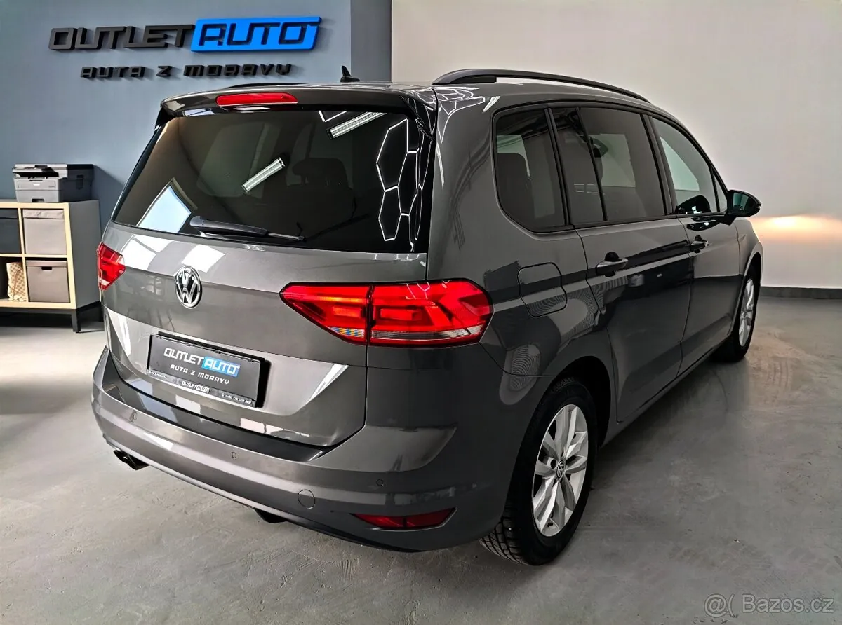 Volkswagen Touran 2016 photo 5
