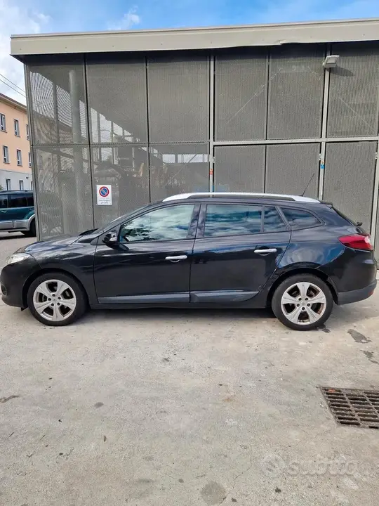Renault Megane 2010 photo 5