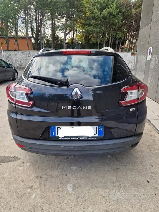 Renault Megane 2010 photo 4