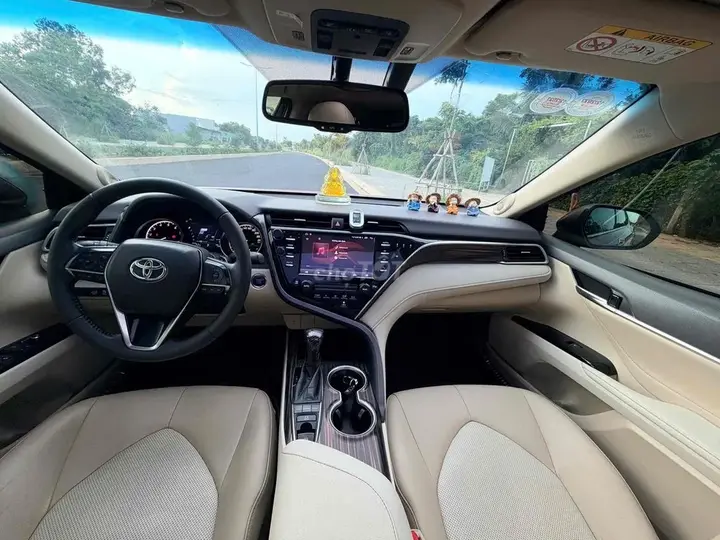 Toyota Camry 2020 photo 5