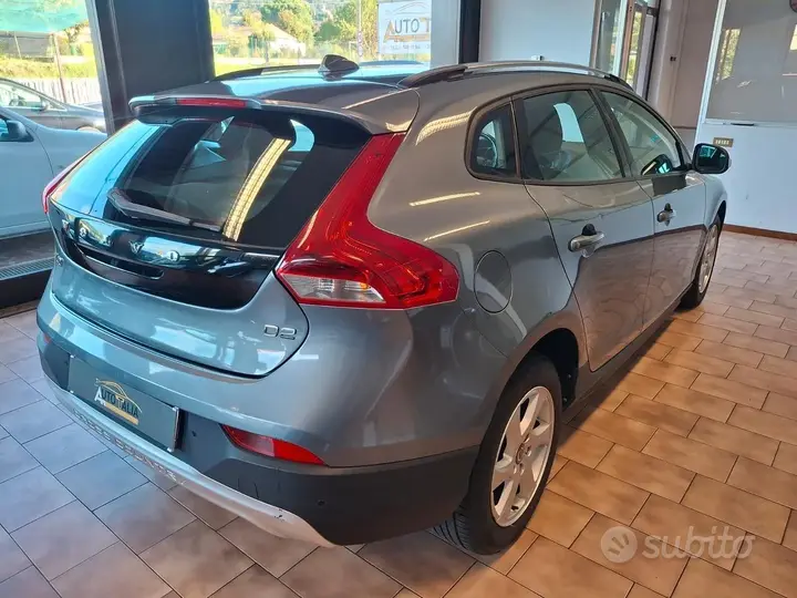 Volvo V40 2014 photo 4