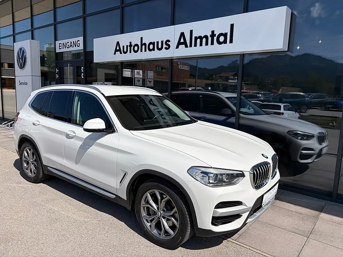 BMW X3 2021 photo 2