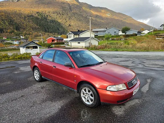 Audi A4 1996 photo 2