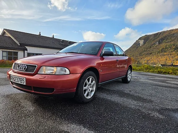 Audi A4 1996 photo 3