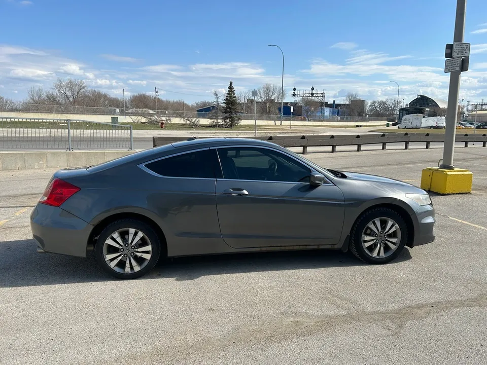 Honda Accord 2012 photo 5