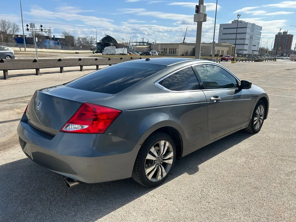 Honda Accord 2012 photo 4