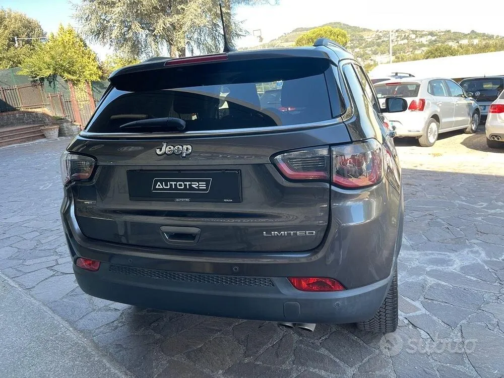 Jeep Compass 2018 photo 4