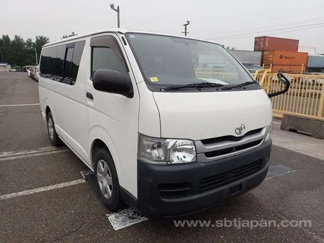 Toyota Regius Ace