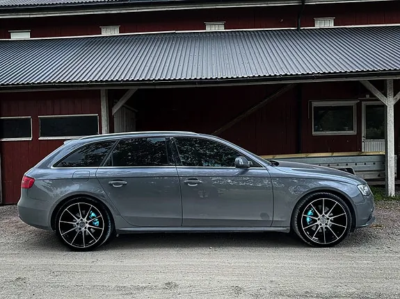 Audi A4 2013 photo 4