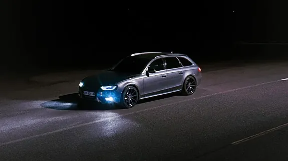 Audi A4 2013 photo 3