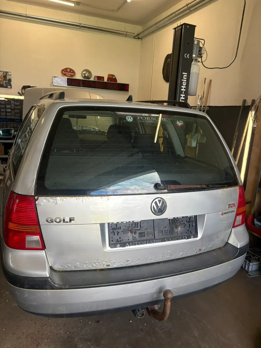 Volkswagen Golf 2002 photo 3