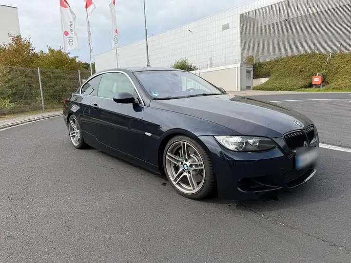 BMW 335I