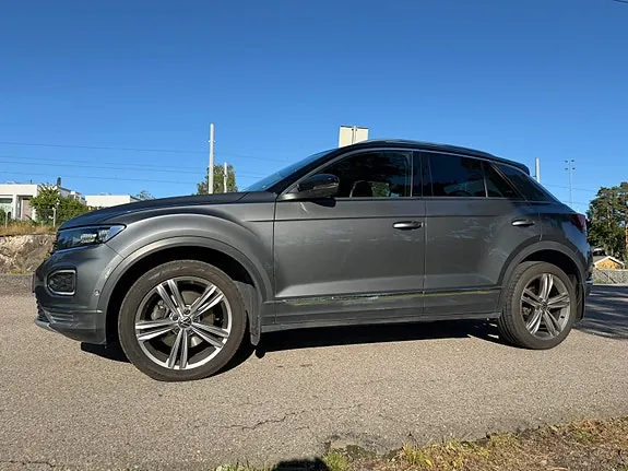 Volkswagen T-Roc 2022 photo 2