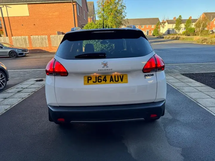 Peugeot 2008 2014 photo 5