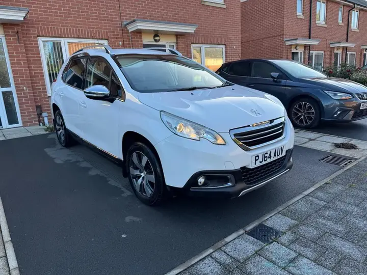 Peugeot 2008 2014 photo 2