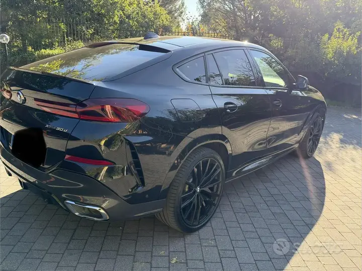 BMW X6 2022 photo 2