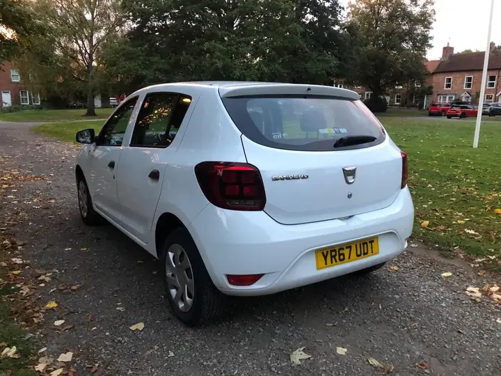Dacia Sandero 2017 photo 4