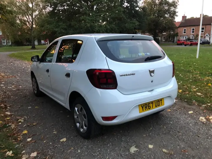 Dacia Sandero 2017 photo 3