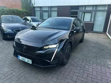 Peugeot 408 2025 photo 3