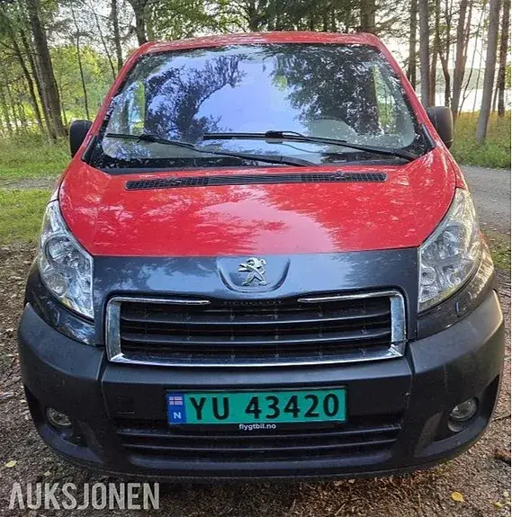 Peugeot Expert 2013 photo 2