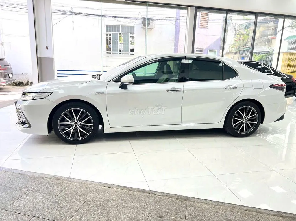 Toyota Camry 2022 photo 5