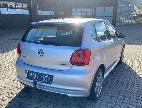 Volkswagen Polo 2016 photo 4