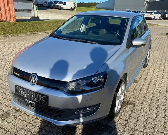 Volkswagen Polo 2016 photo 2
