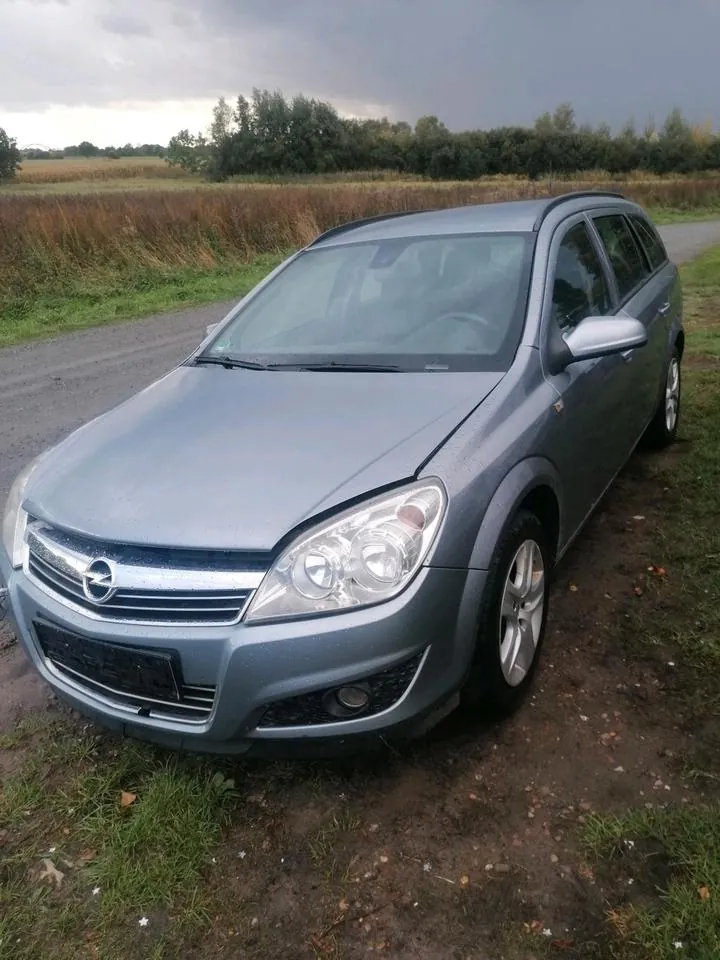 Opel Astra Kombi