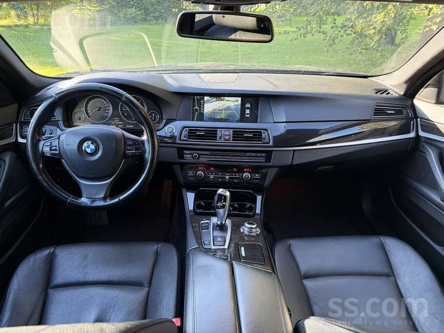 BMW 520 2012 photo 4
