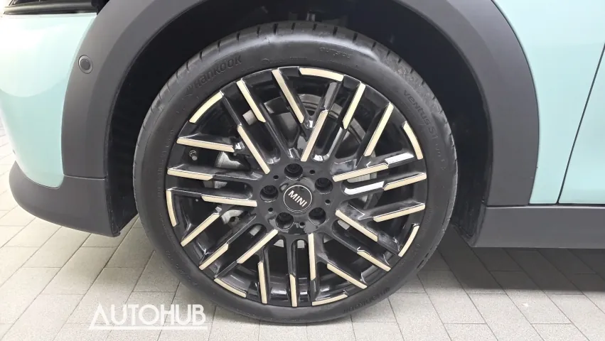 Hyundai Coupé 2025 photo 5