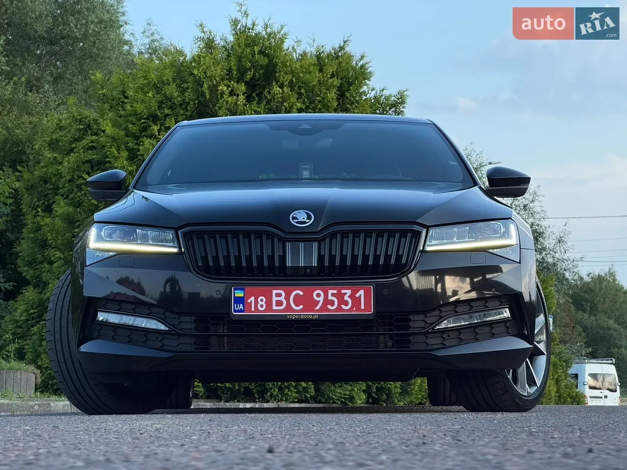 Skoda Superb 2022 photo 2
